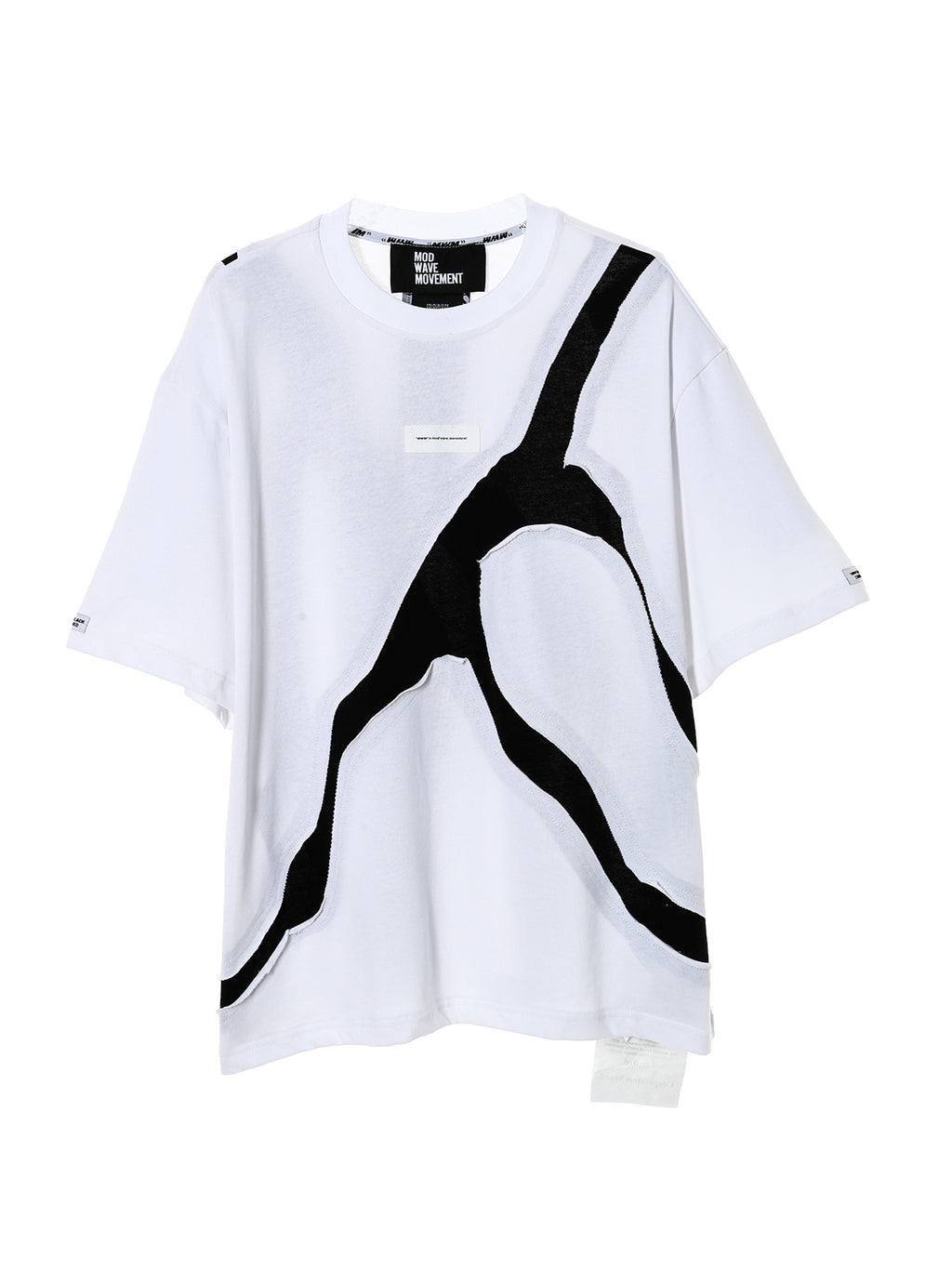 CAMISETA PARCHEADA