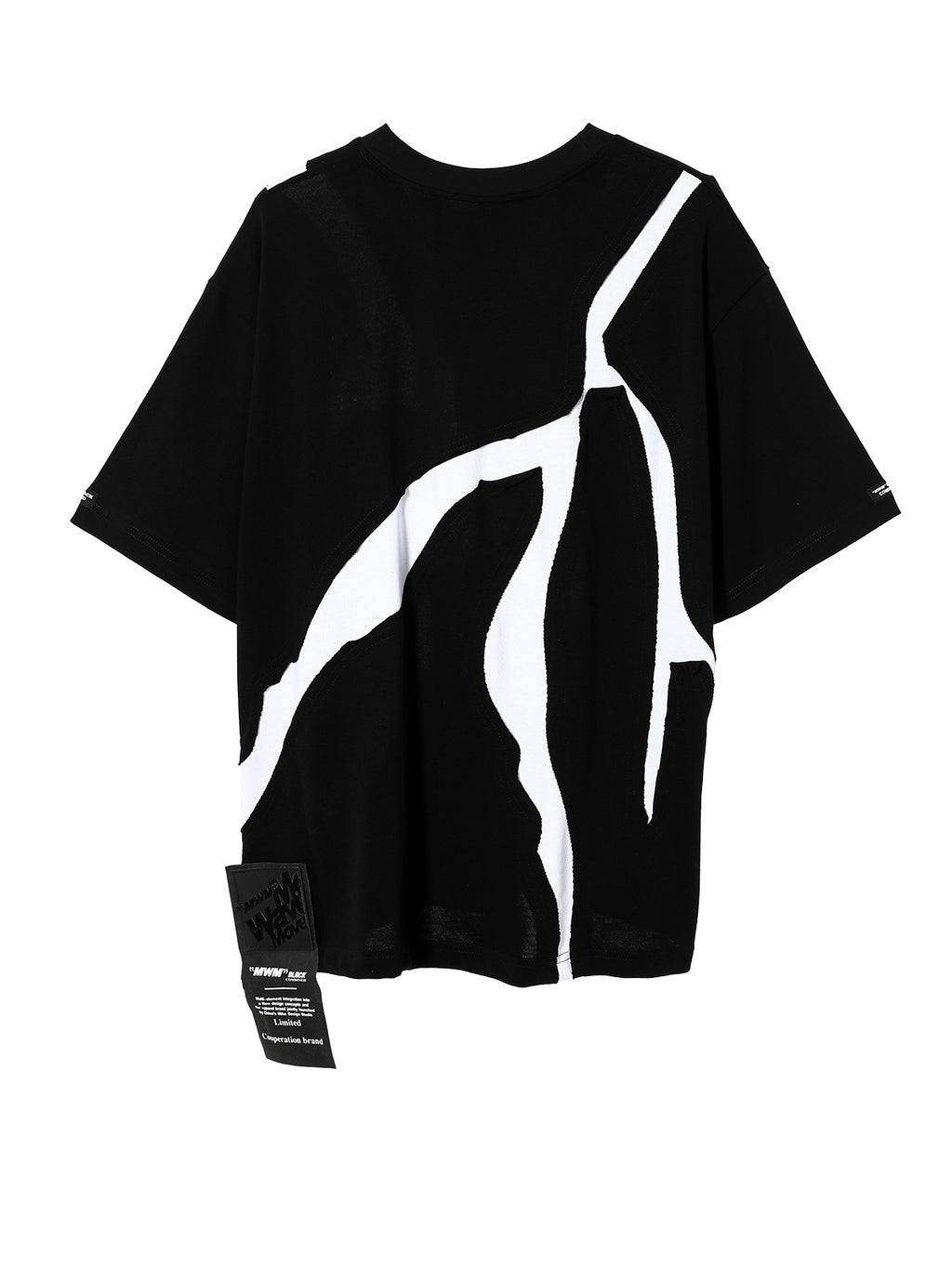 CAMISETA PARCHEADA