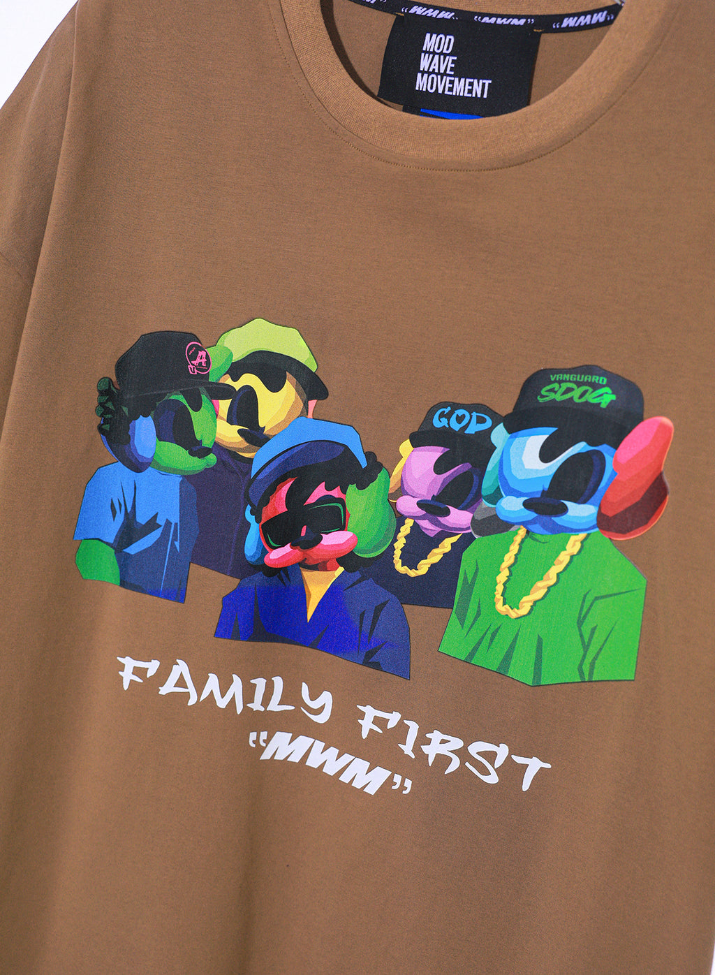 VANGUARD'S DOG T-SHIRT