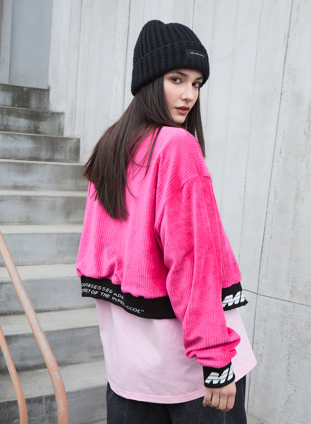 CROPPED SWEATSHIRT WITH MINIATURE