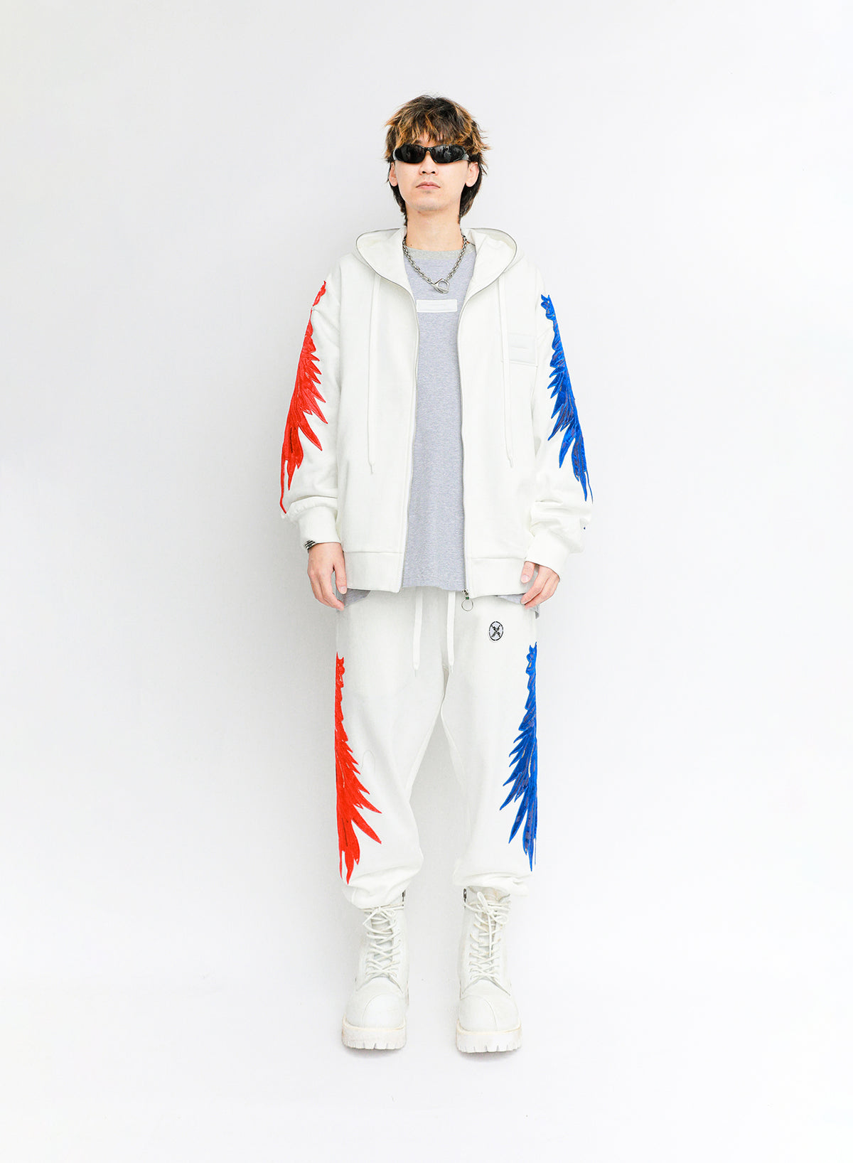 SUDADERA ALAS CON CAPUCHA