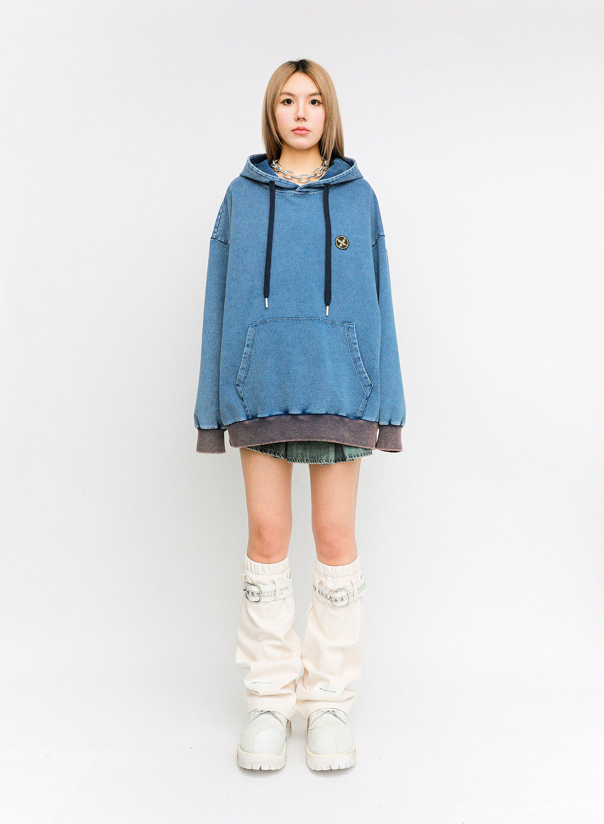 SUDADERA MWM CON CAPUCHA