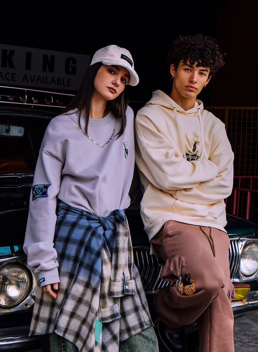 SUDADERA CON CAPUCHA TEDDY