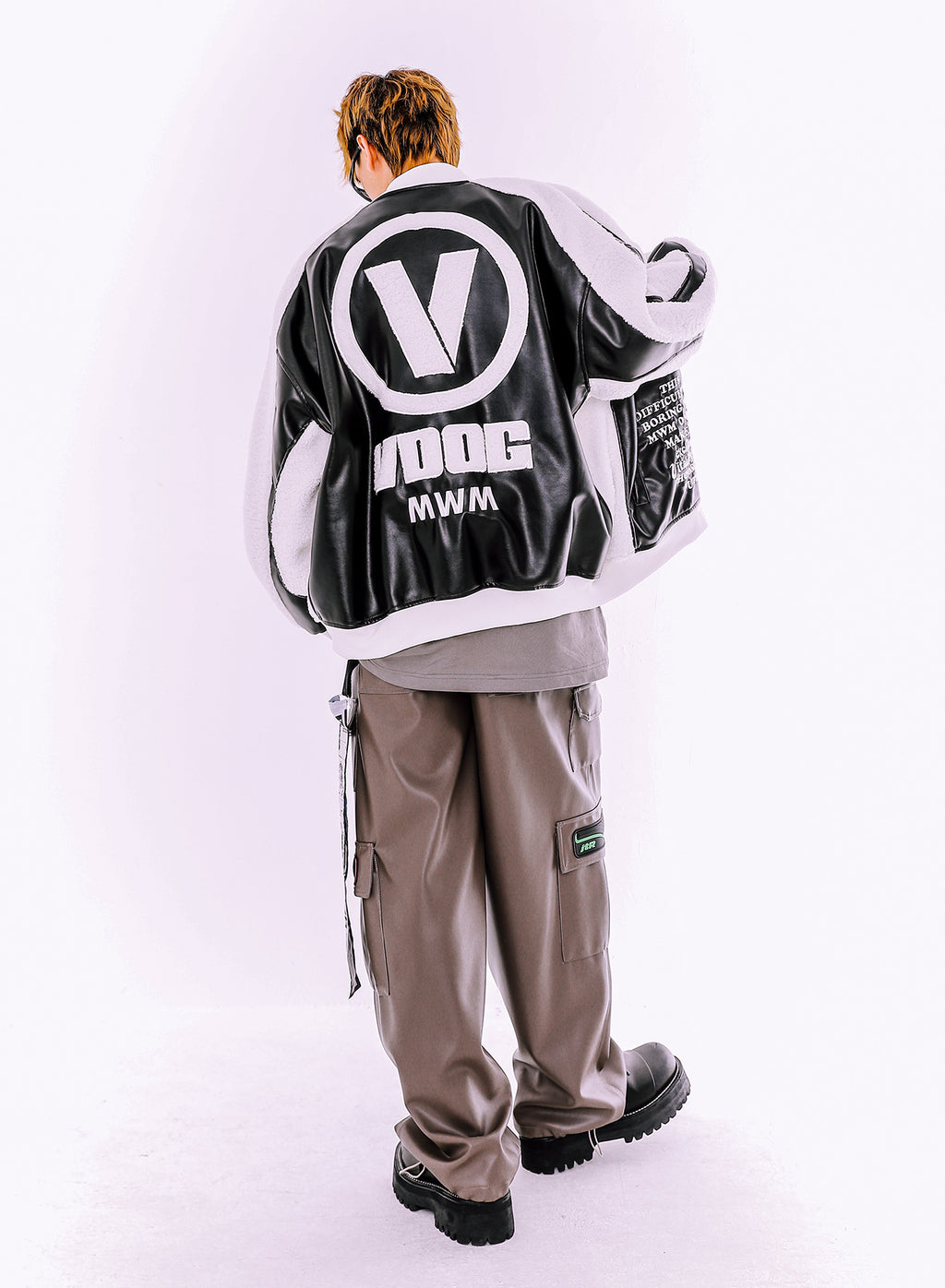 CHAQUETA BOMBER VANGUARD'S DOG