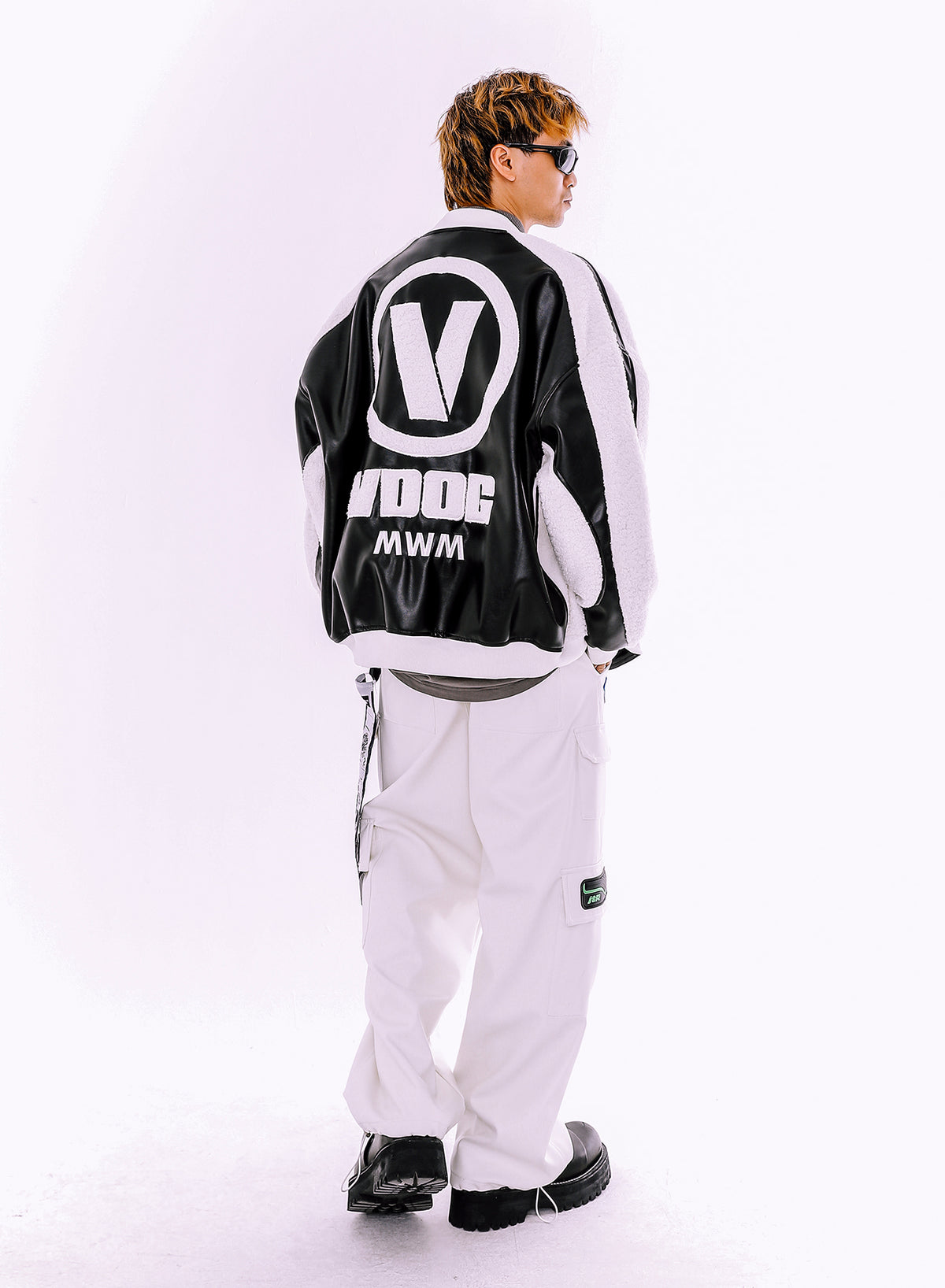 CHAQUETA BOMBER VANGUARD'S DOG