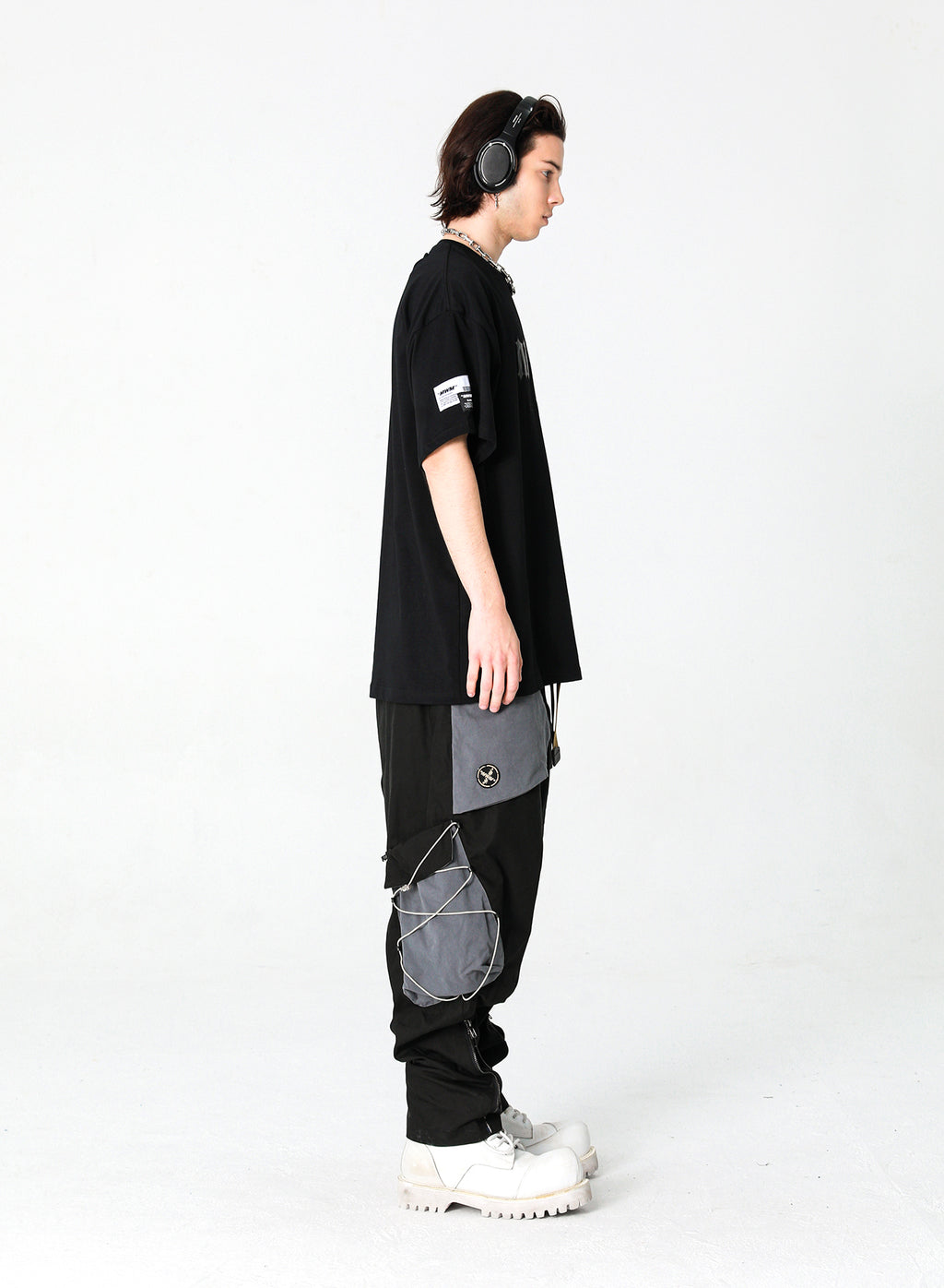 TROUSERS WITH MWM POCKETS