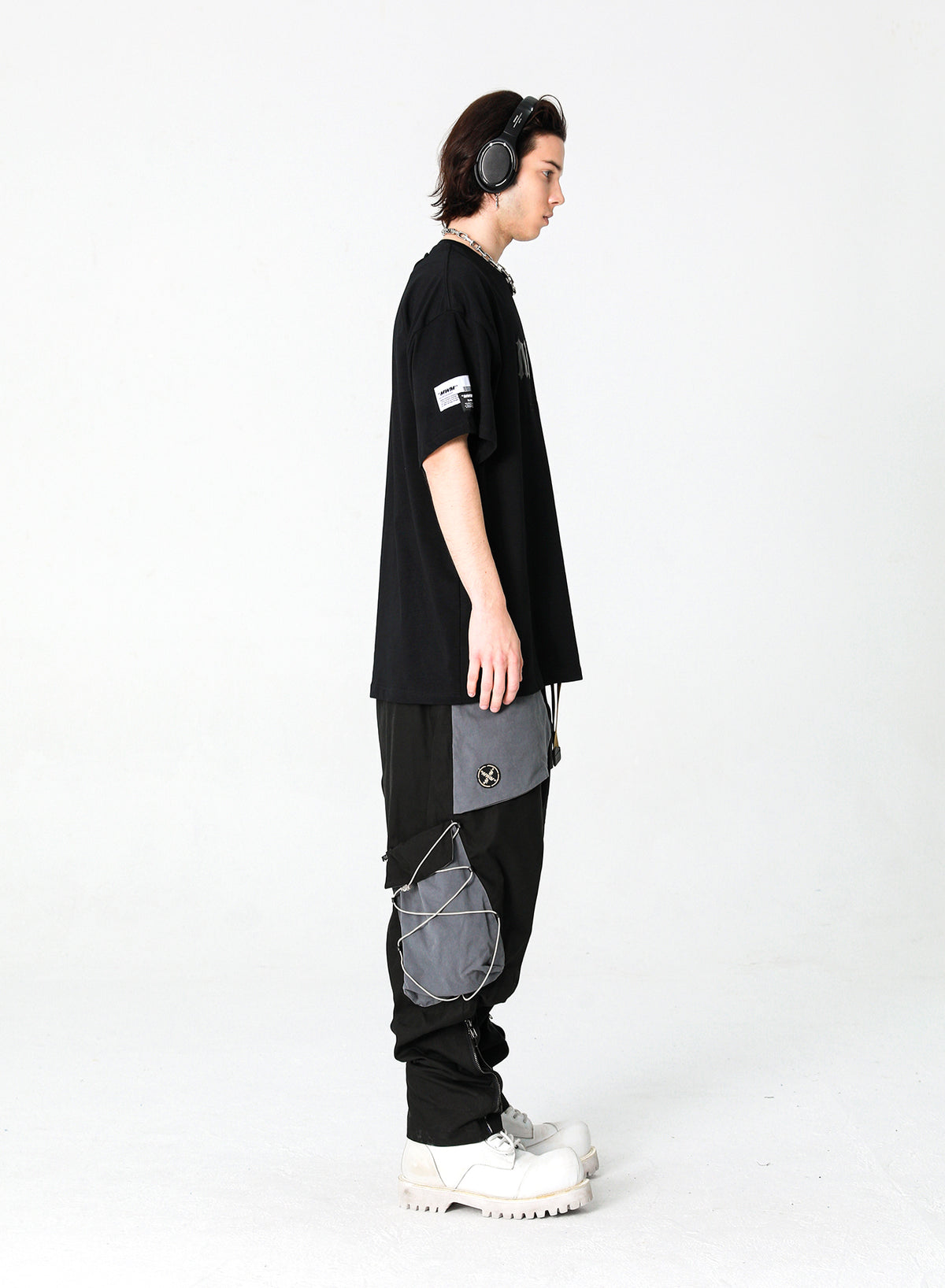 TROUSERS WITH MWM POCKETS