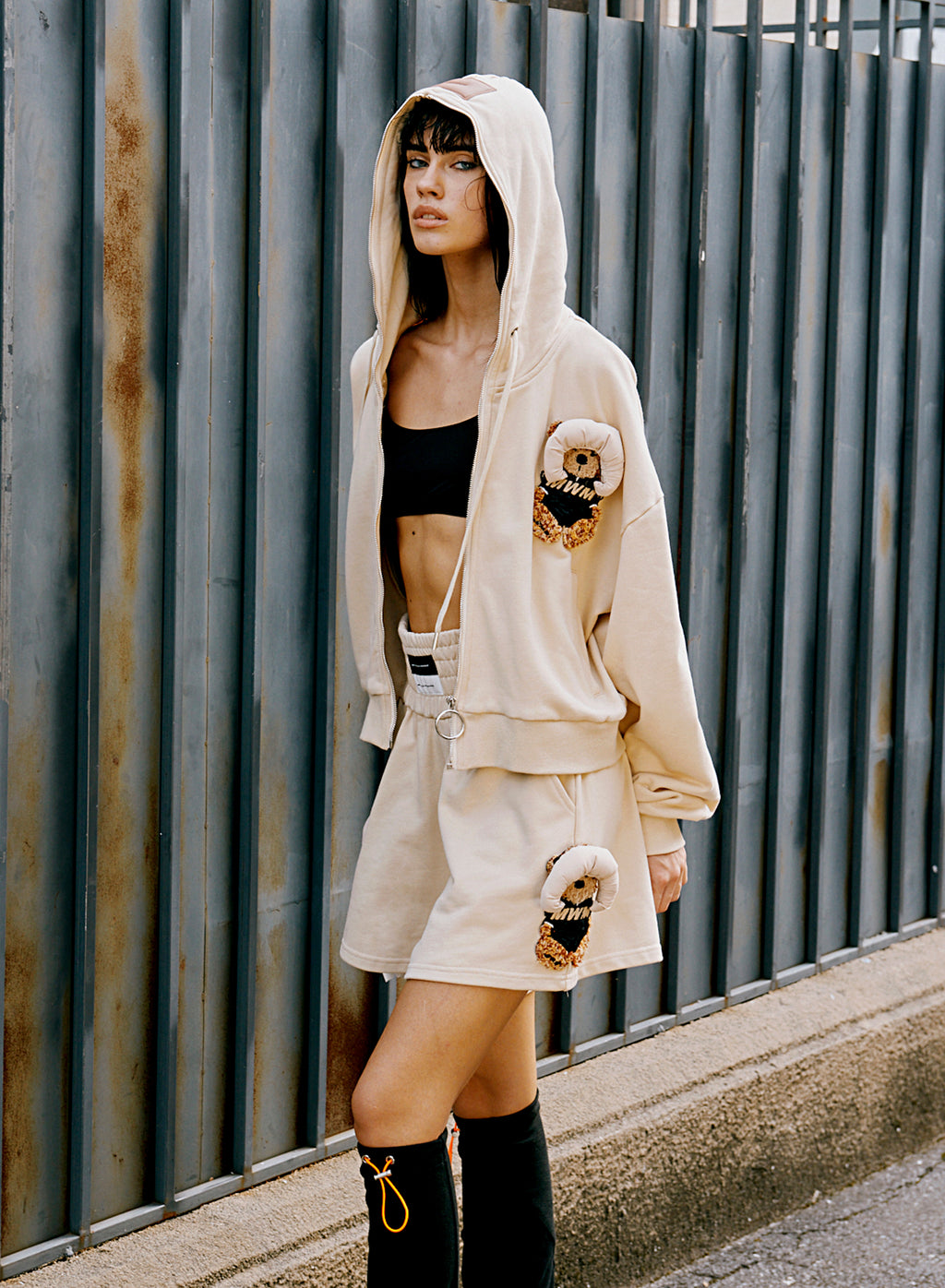 SUDADERA TEDDY CON CAPUCHA