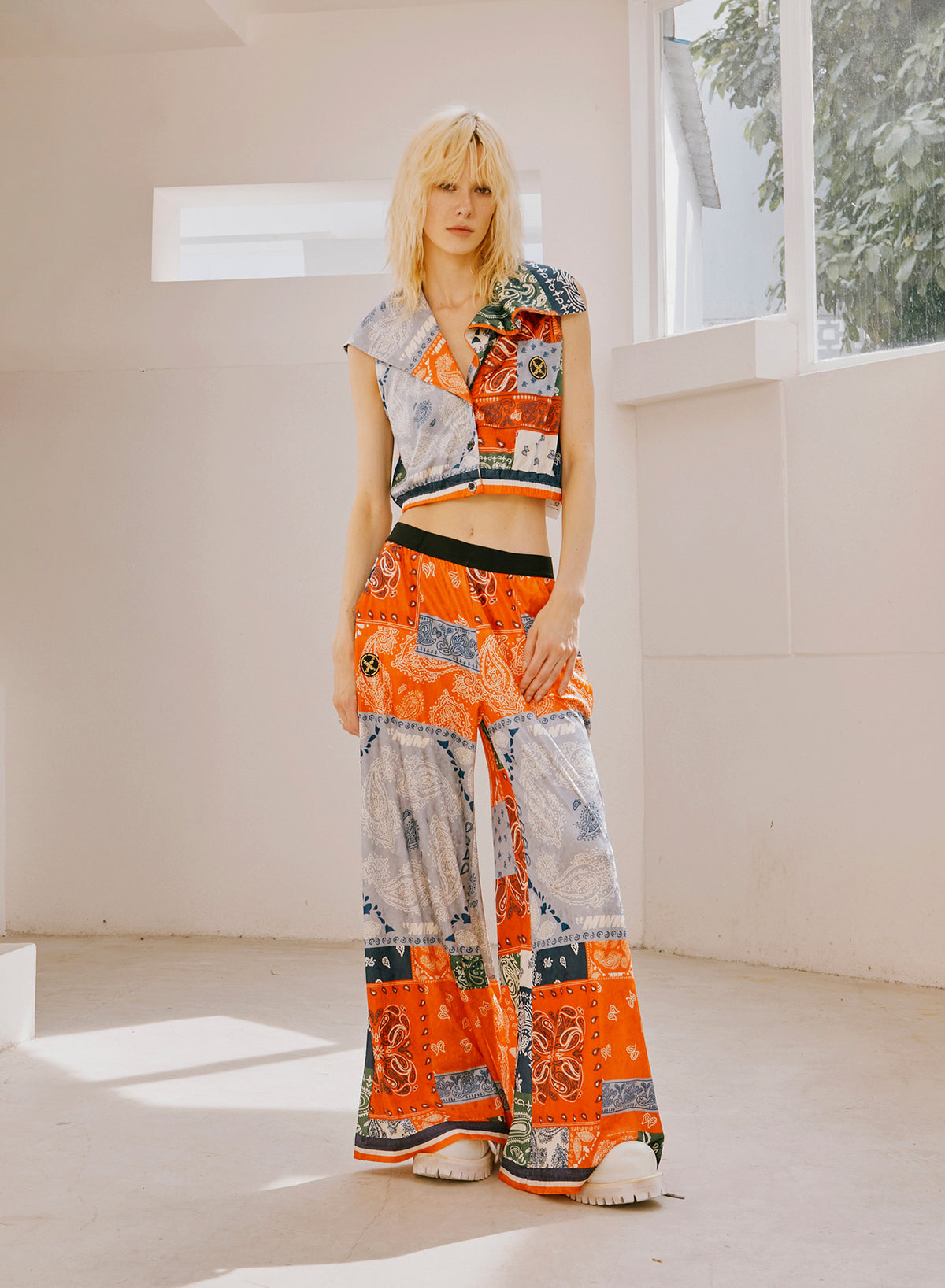 PANTALÓN ANCHO BANDANA MWM
