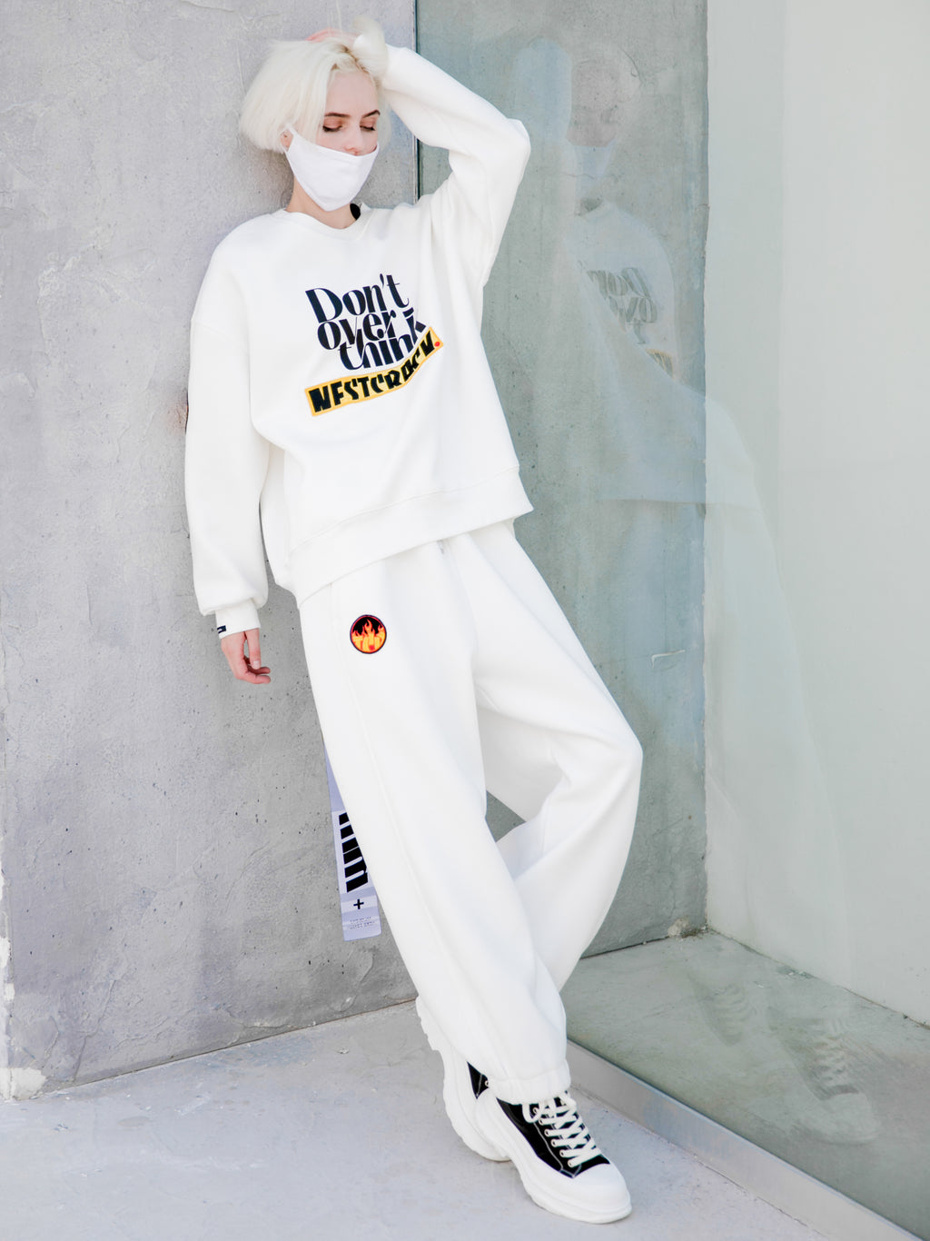 NESTCRACK TROUSERS