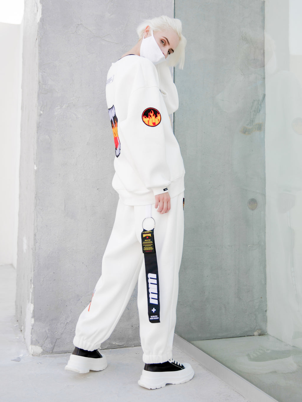 NESTCRACK TROUSERS