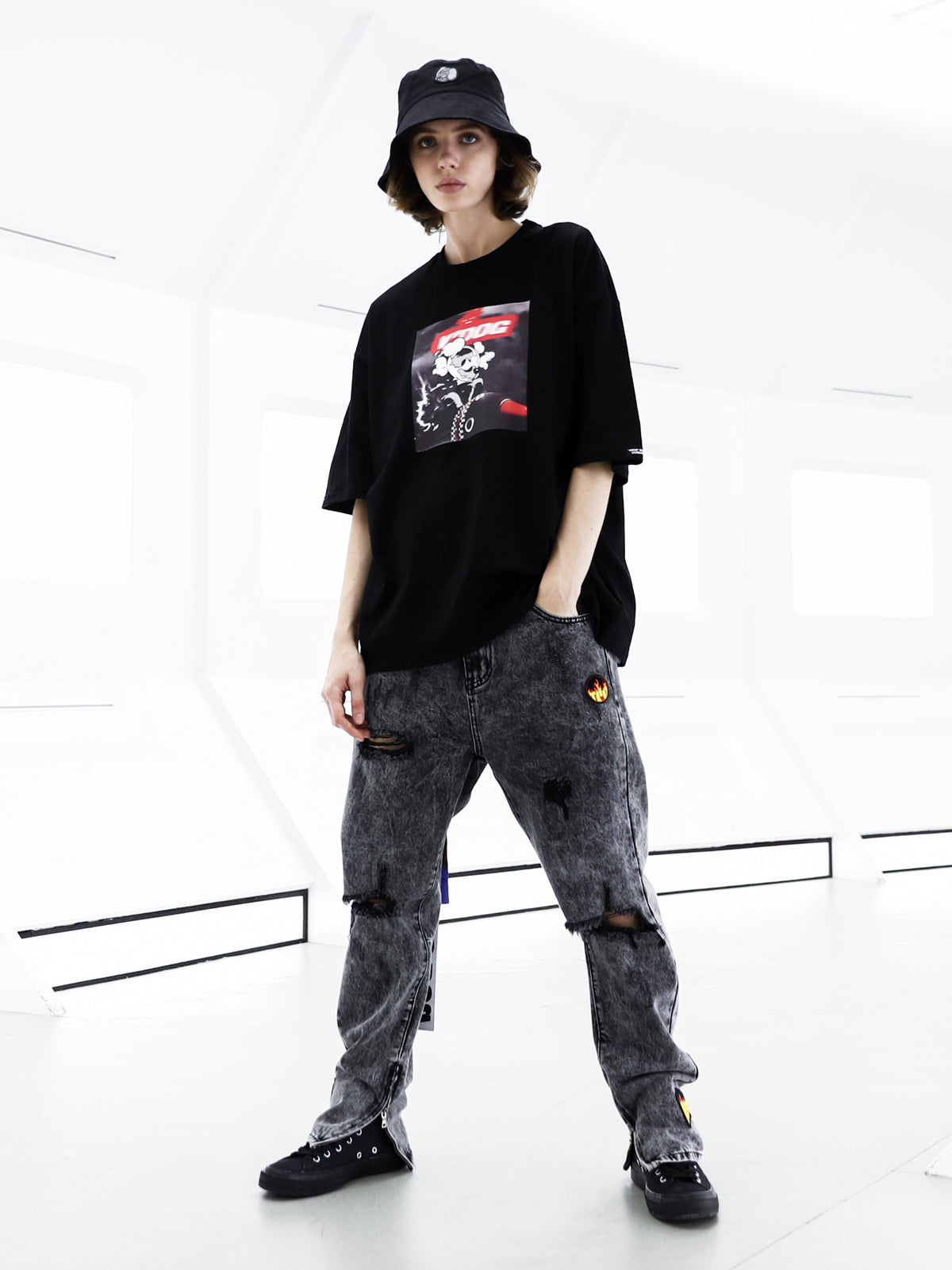 CAMISETA VANGUARD'S DOG