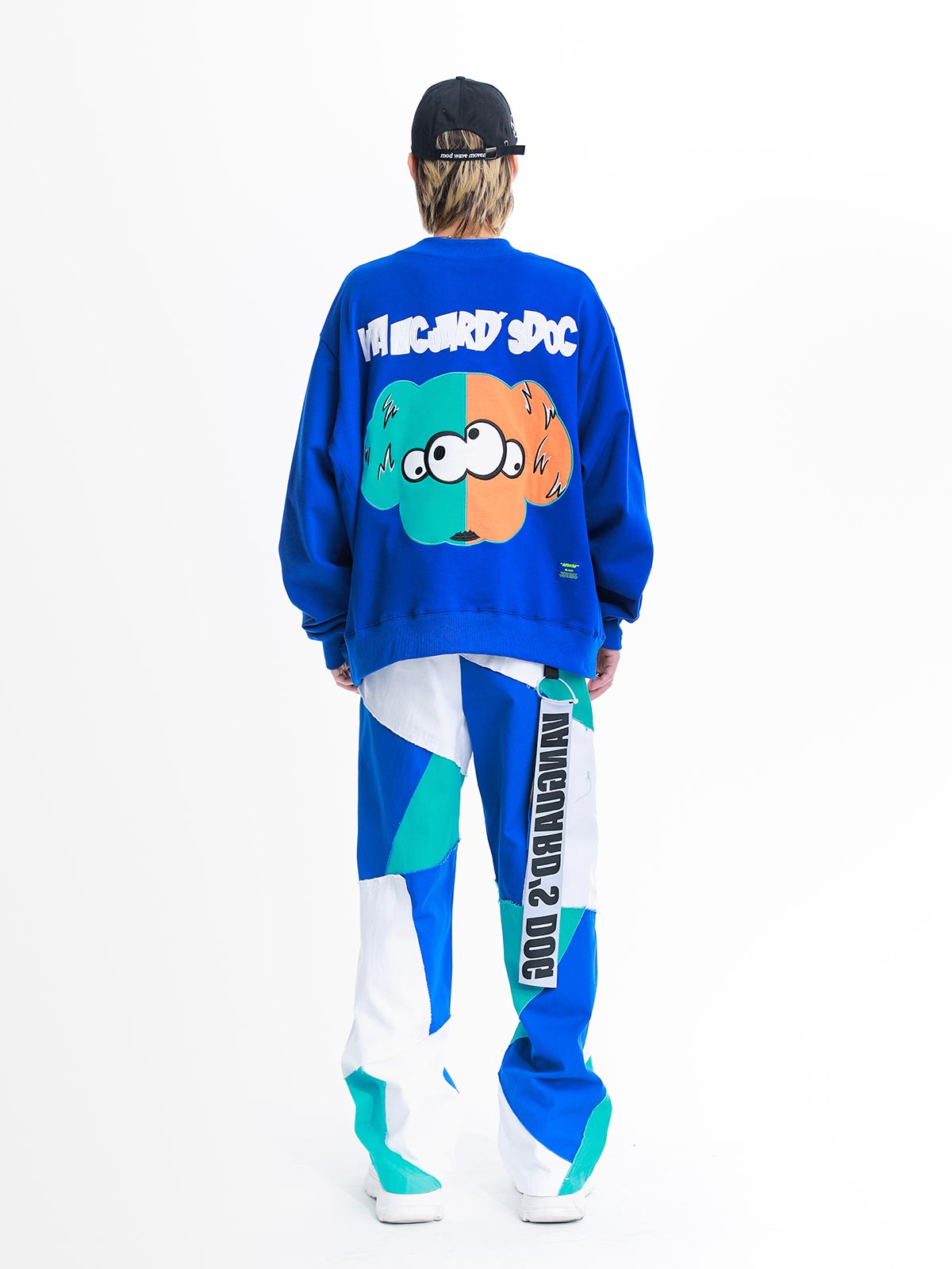 VANGUARD'S DOG SWEATSHIRT