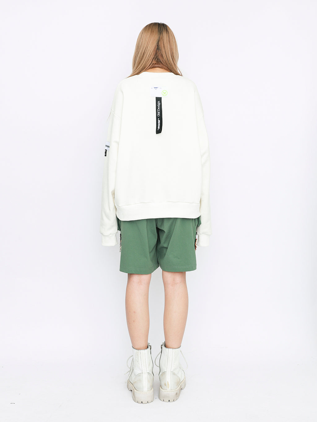 TEDDY SWEATSHIRT