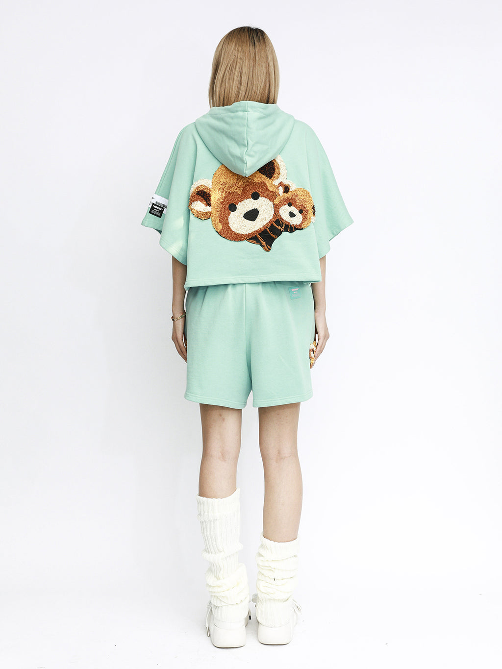 TEDDY CROPPED SWEATSHIRT
