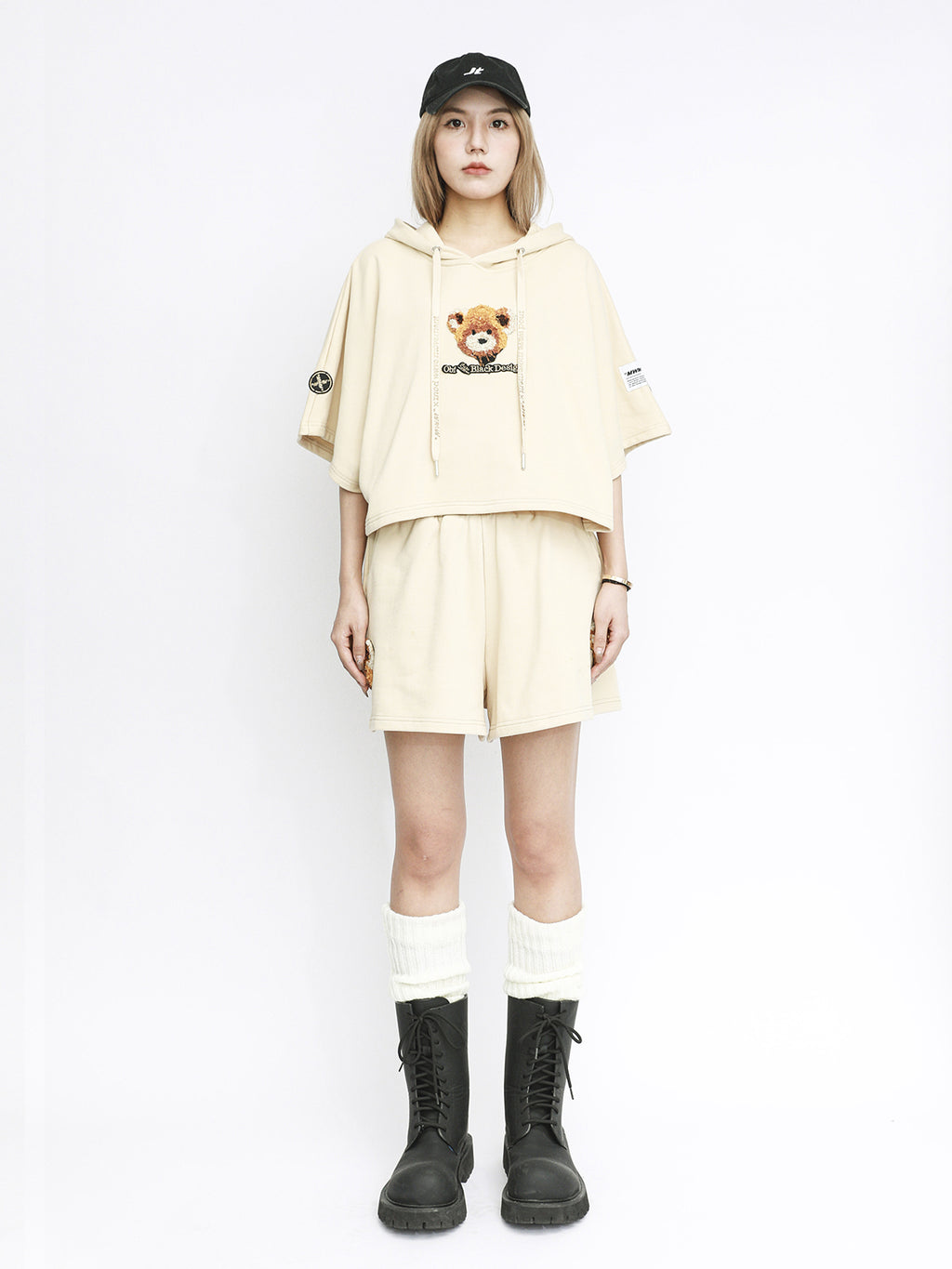 TEDDY CROPPED SWEATSHIRT